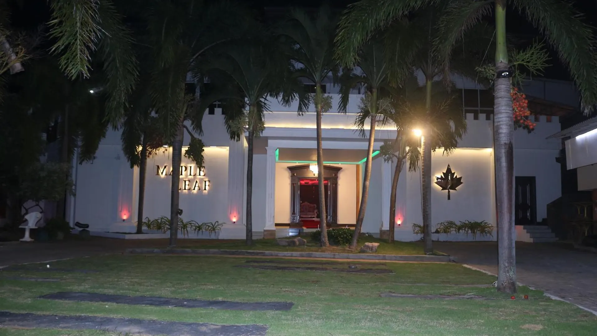 Maple Leaf Hotel Negombo Sri Lanka